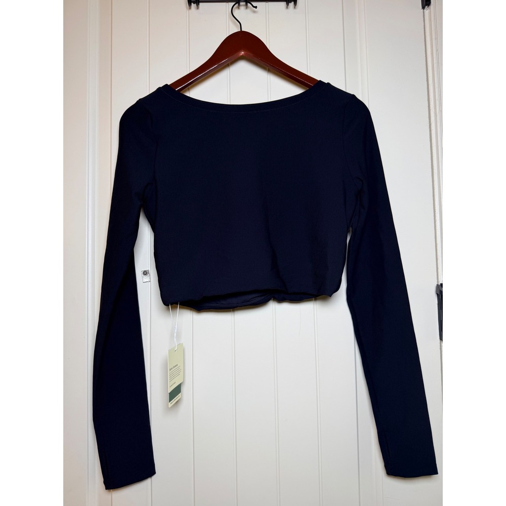 NWT Halara Patitoff Flow Ribbed Long Sleeve Crop Top Built-in Bra Black Medium - Picture 2 of 9